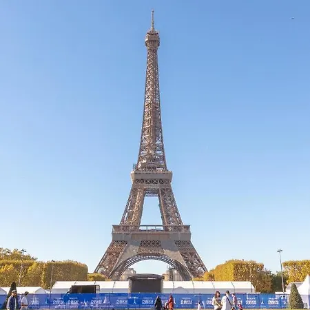 Apartmán Champs De Mars